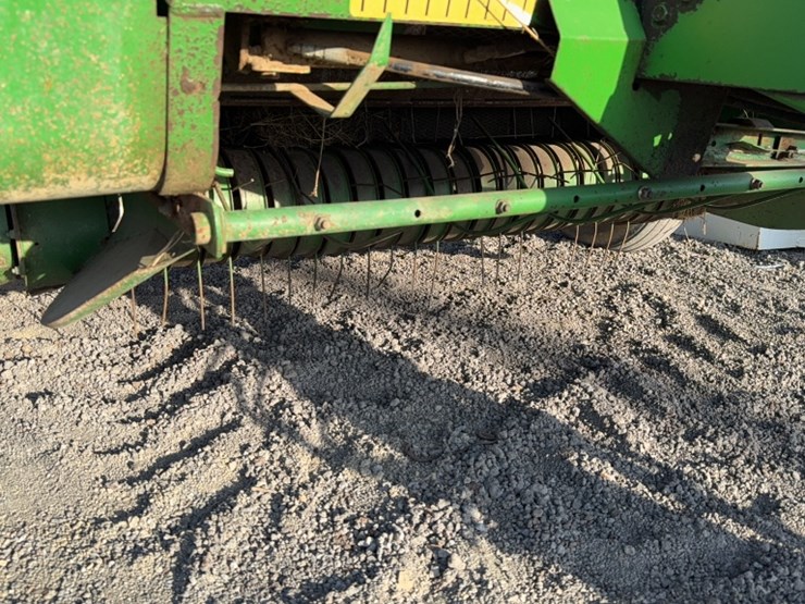 john-deere-375-image-3