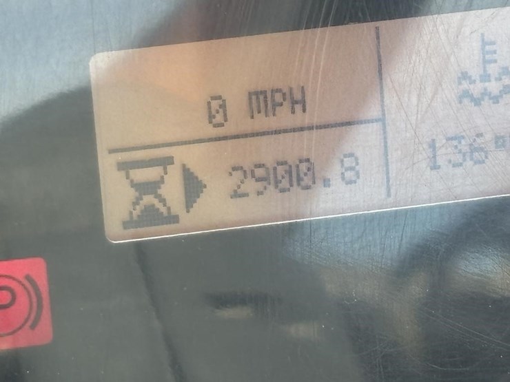 2017-jlg-g5-18a-image-55