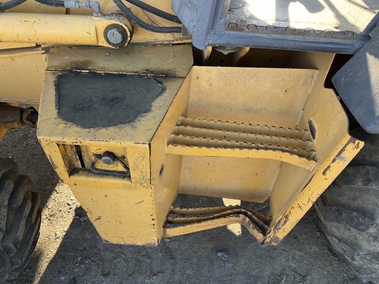 deere-310g-image-22