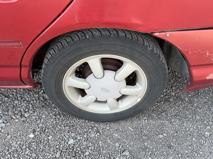 #4023-•-1999-ford-contour-sedan-image-11