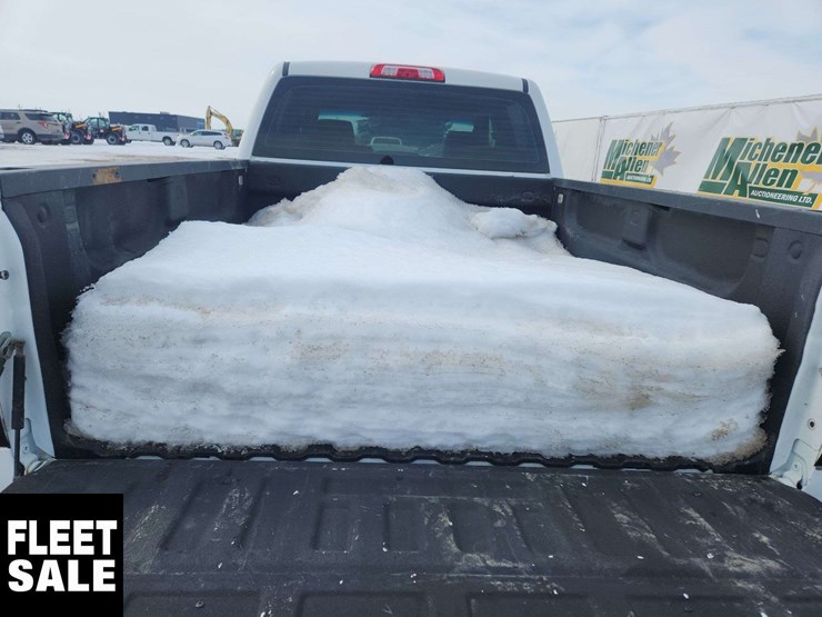 2014-chevrolet-silverado-1500-image-16