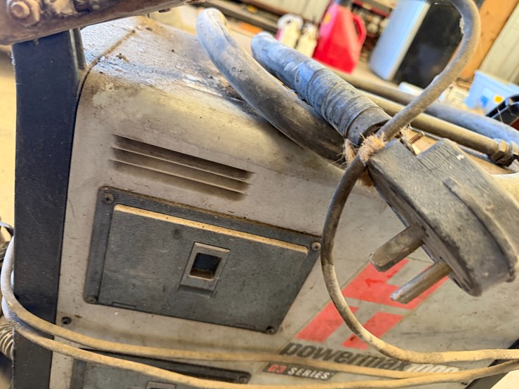 #43525-•-hypertherm-powermax-1000-plasma-cutting-system---located-in-front-portion-of-main-shop-image-8