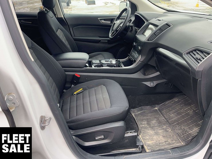 2019-ford-edge-sel-image-22