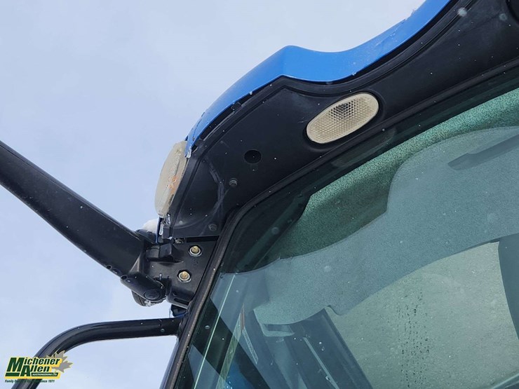 2015-new-holland-t6.155-image-43