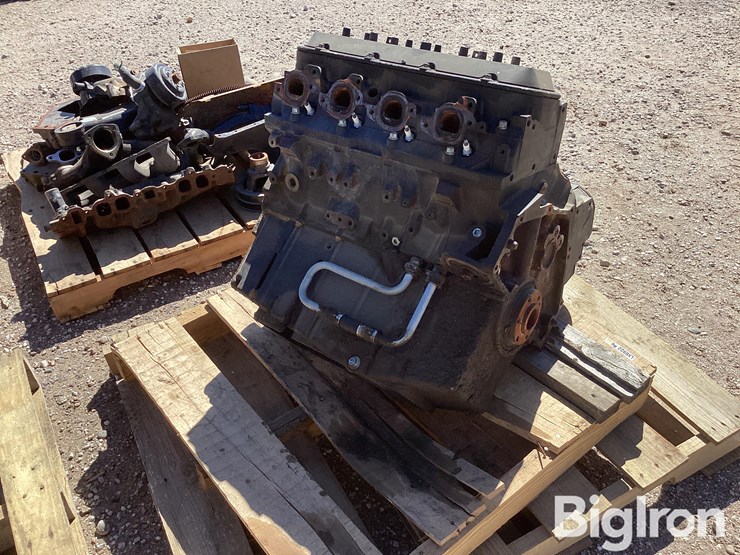 chevrolet-496-image-3