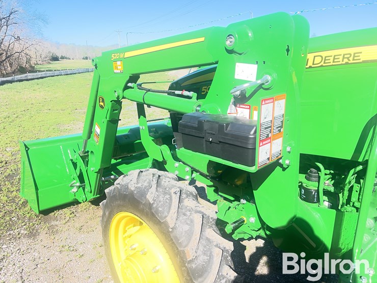 2020-john-deere-5055e-image-9