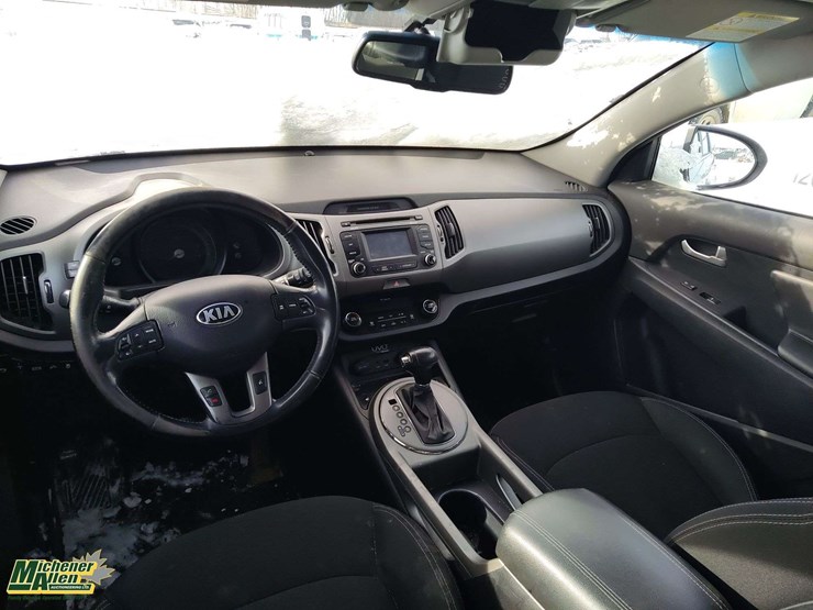 2014-kia-sportage-image-15
