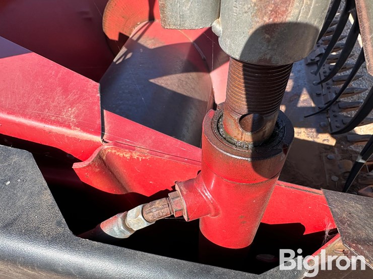 case-ih-1010-image-11