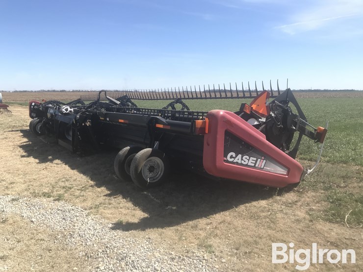 2011-case-ih-2152-image-5