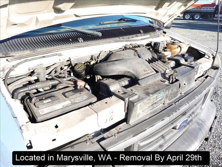 2006-ford-e250-image-17