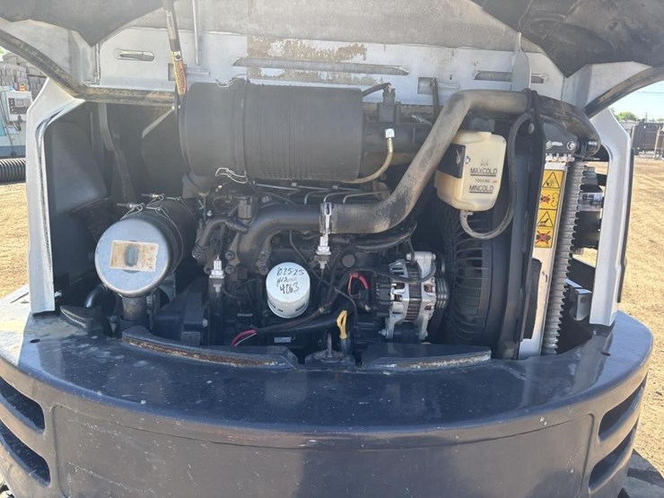 2019-bobcat-e50-image-52