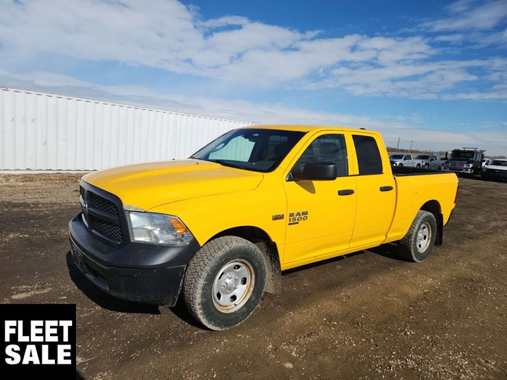 2019-ram-1500-classic-image-1