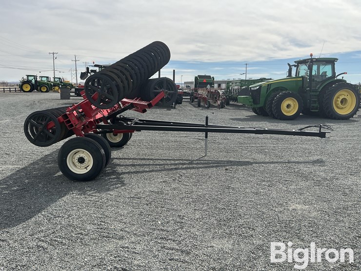 2025-sterling-32'-packer-image-4