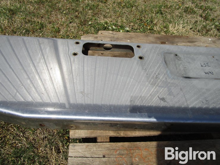 peterbilt-359-image-10