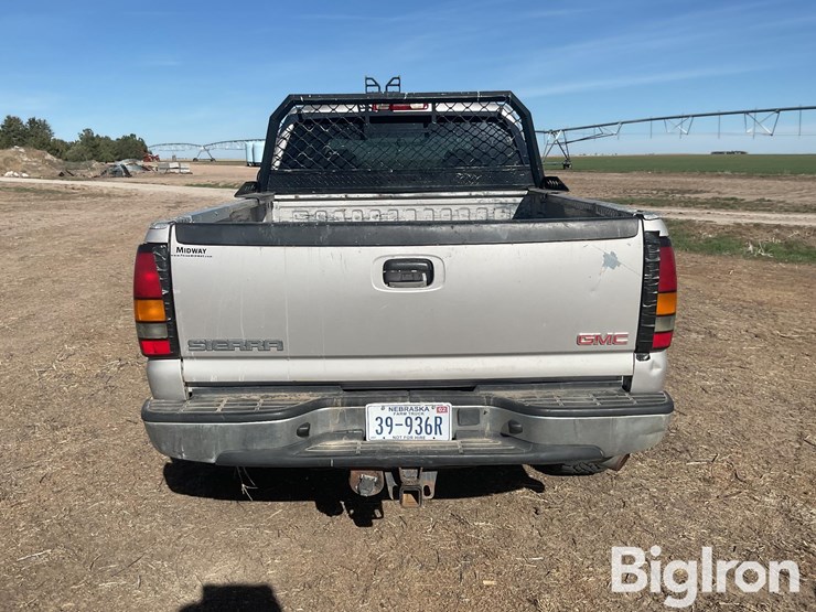 2005-gmc-2500-image-6