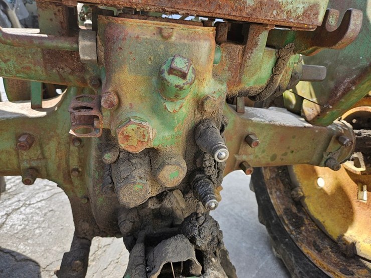 1952-john-deere-model-a-image-19