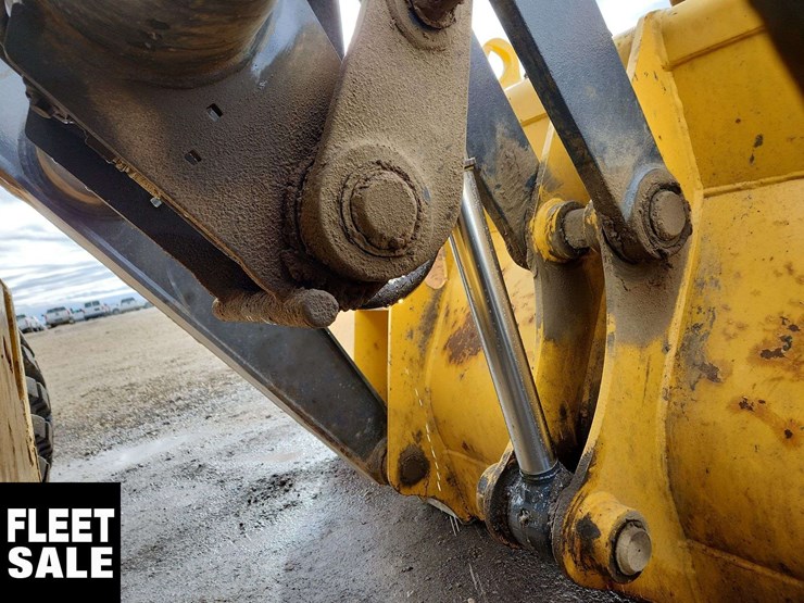 2014-deere-410k-image-38