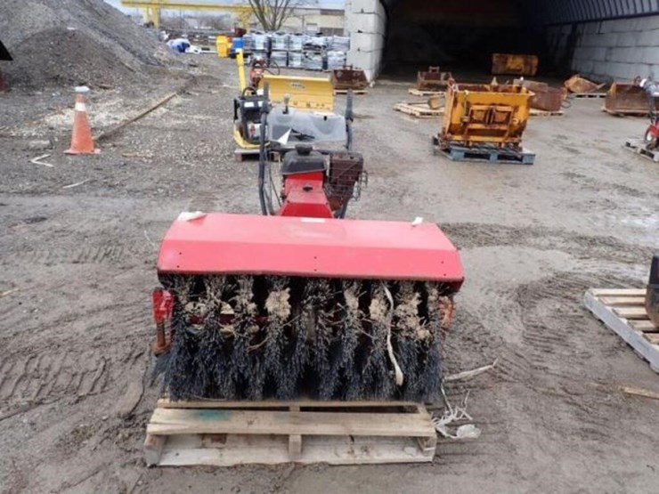 toro-power-broom-36-in.-walk-behind-rotary-broom-3-image-2