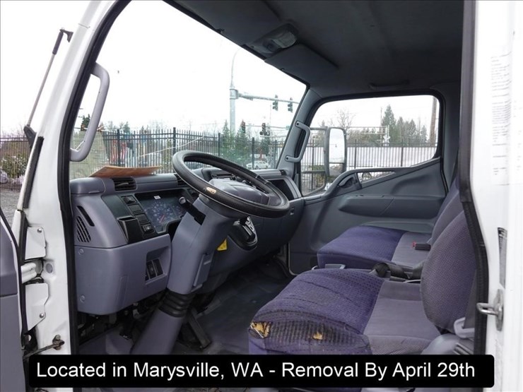 2007-mitsubishi-fuso-fe140-image-5