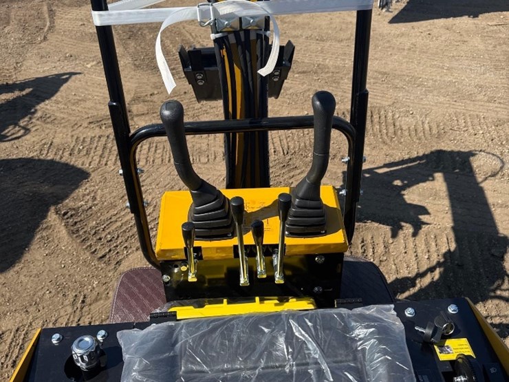 cfg-industry-h12r-image-5