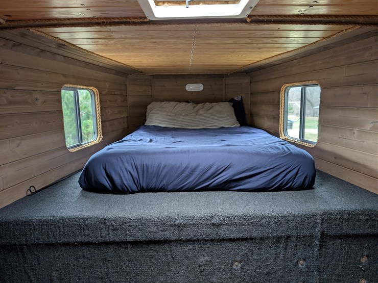 #282-•-2015-featherlite-29'-aluminum-gooseneck-horse-trailer-(wi-title)-(ridgeland,-wi)-image-42