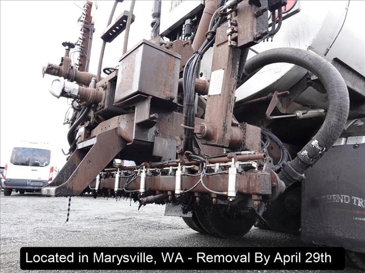 1991-ford-l9000-image-43