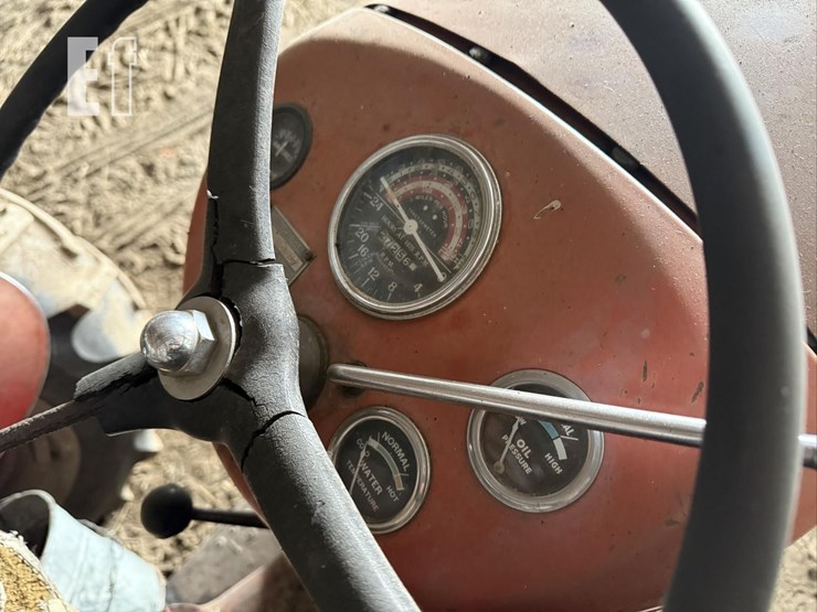 massey-ferguson-50-image-11