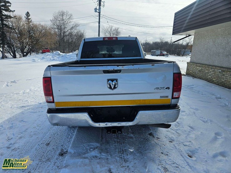 2012-dodge-1500-image-6