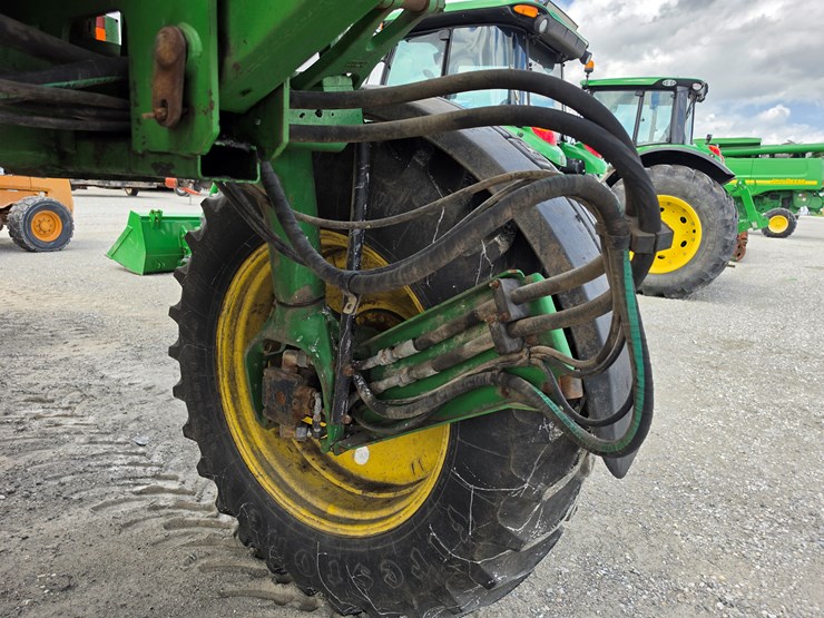 1998-john-deere-4700-image-18