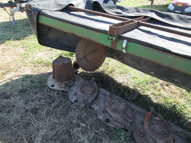 john-deere-275-image-9