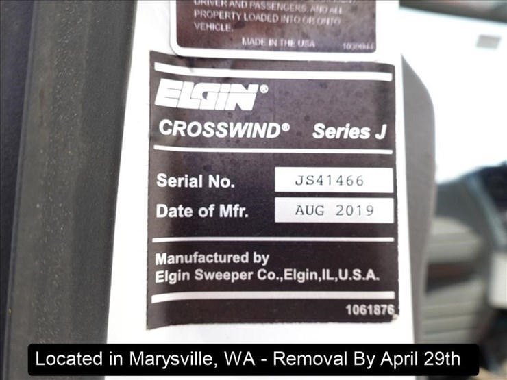 2020-freightliner-m2-106-image-26