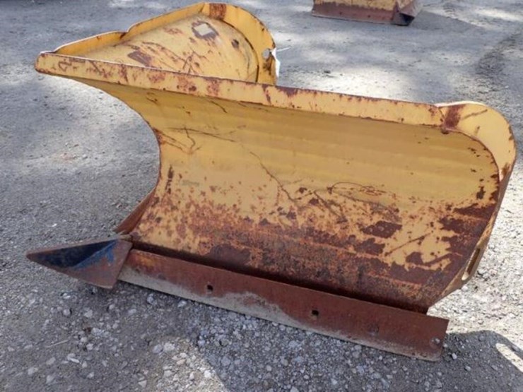 4-ft-v-plow-045365-image-13