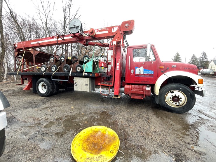 2000-international-4700-image-8