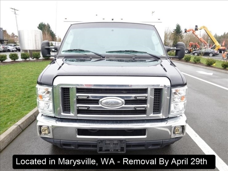 2015-ford-e350-image-11