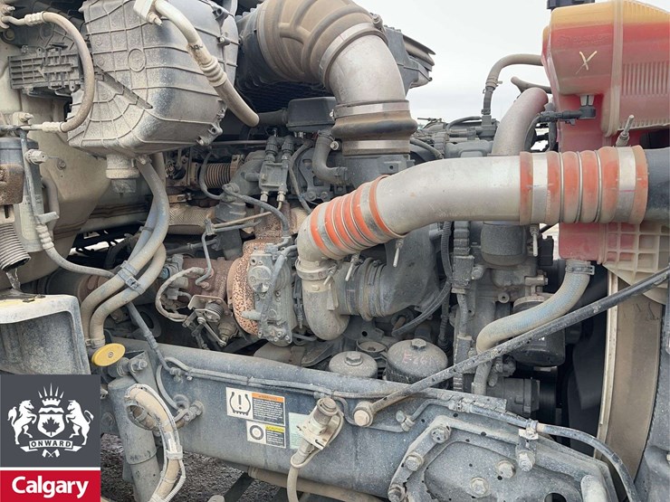 2018-kenworth-t880-image-24