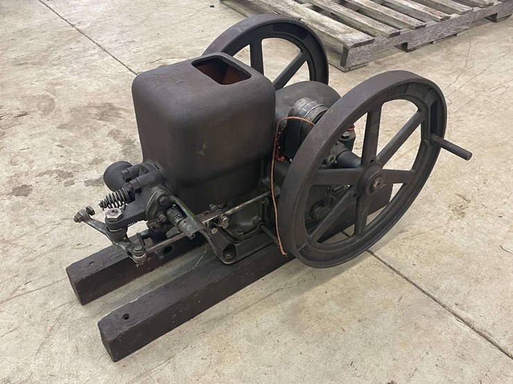 john-deere-11-image-3