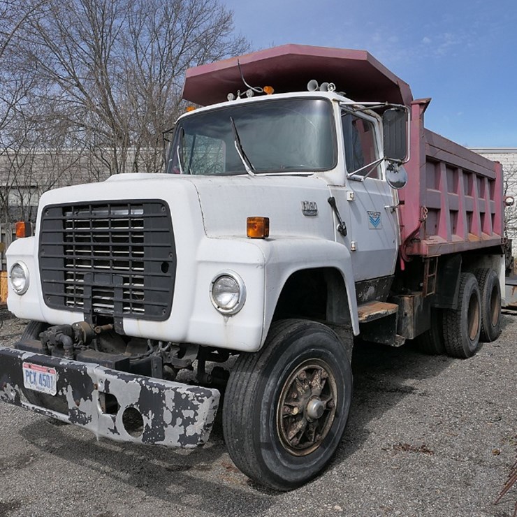 1982 FORD LNT8000