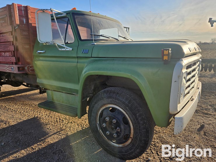 1975-ford-f600-image-17