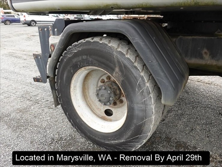 2009-gradall-xl3100-image-36