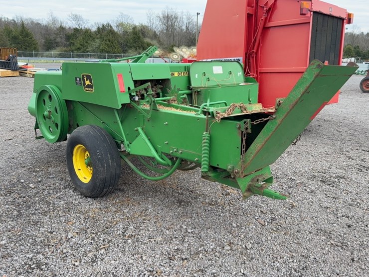 john-deere-328-image-5