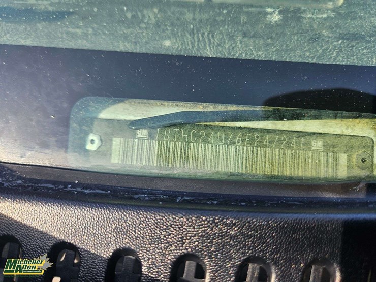 2006-gmc-sierra-2500hd-image-31