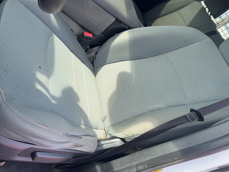 2015-dodge-2500-image-17