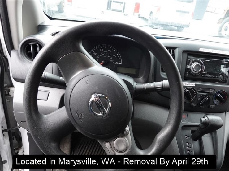 2017-nissan-nv200-image-4