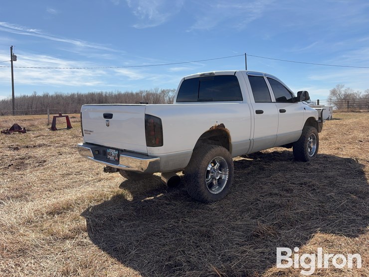 2004-dodge-ram-3500-image-5