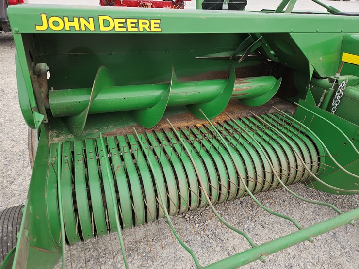 2021-john-deere-348-image-4