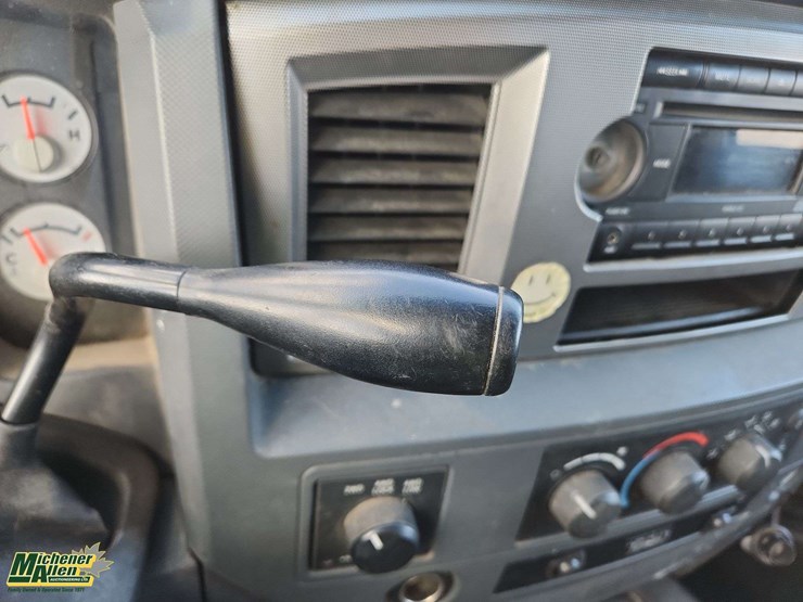 2008-dodge-ram-1500-image-10