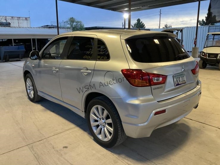 2011-mitsubishi-outlander-image-5