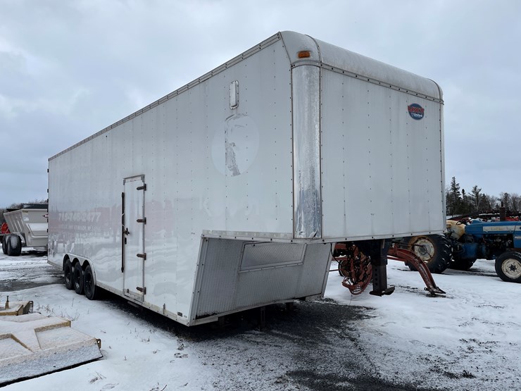#280-•-2015-united-uxgn-8.536tr80-(3)-axle-enclosed-trailer-(has-wi.-title)-(mason,-wi)-image-3