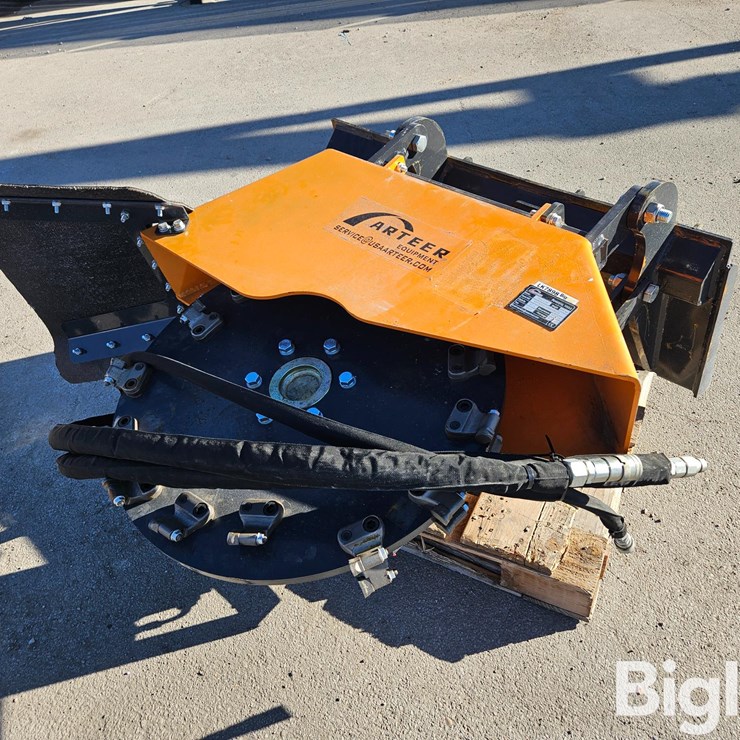 2025 MASSEY-FERGUSON 730