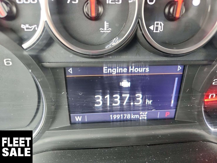 2021-chevrolet-silverado-2500hd-image-7